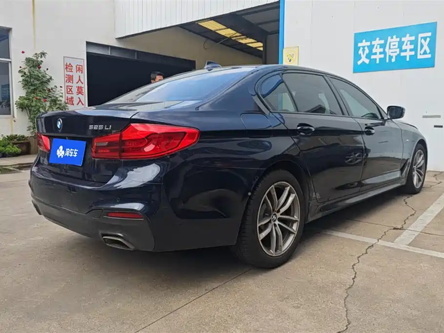 BMW 5 Series 2019 Facelift 525Li M Sport Package фото 3
