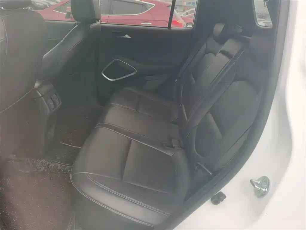 Hyundai Beijing Hyundai ix35 2019 2.0L Automatic 2WD Zhiyong·Enjoy China V фото 13