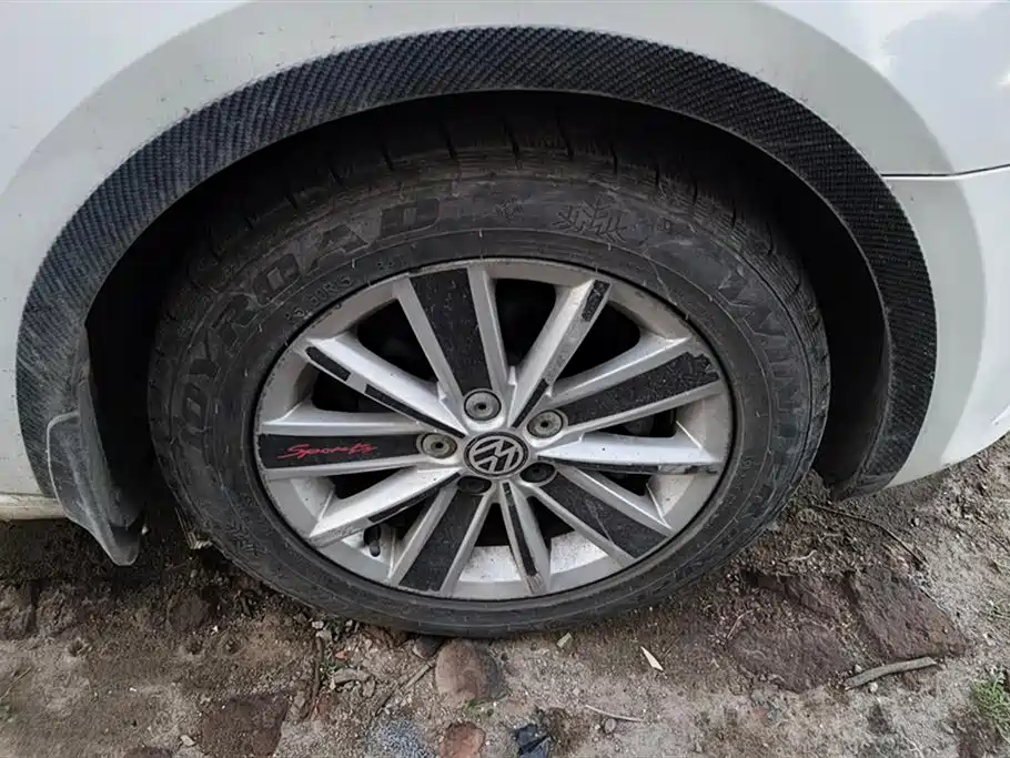 Volkswagen Jetta 2013 1.6L Manual Comfort фото 6
