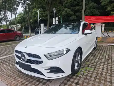 Mercedes-Benz A