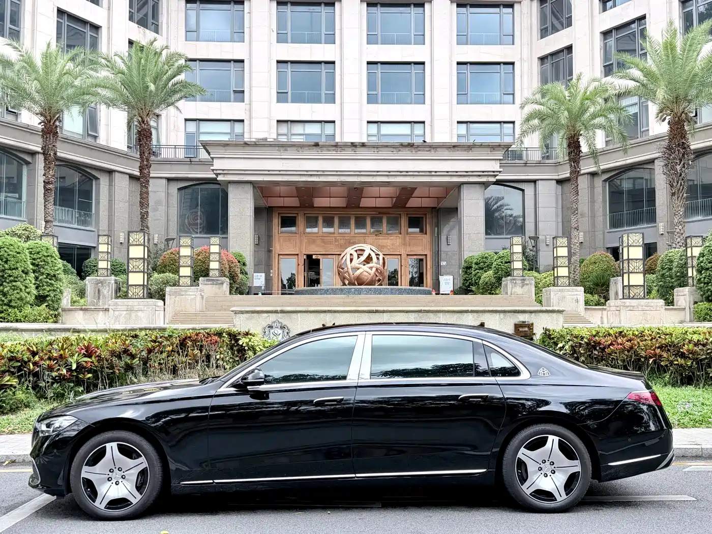 Mercedes-Benz Maybach S-Class 2025 Model S 480 4MATIC фото 5