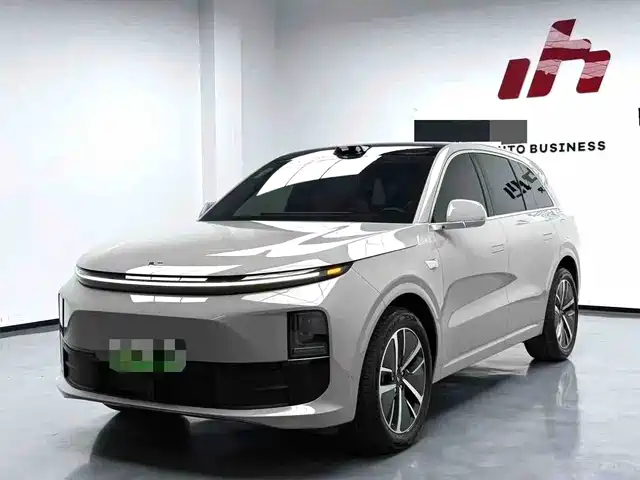 Li Auto Li Auto L6 2025 Max Smart Renewal Edition