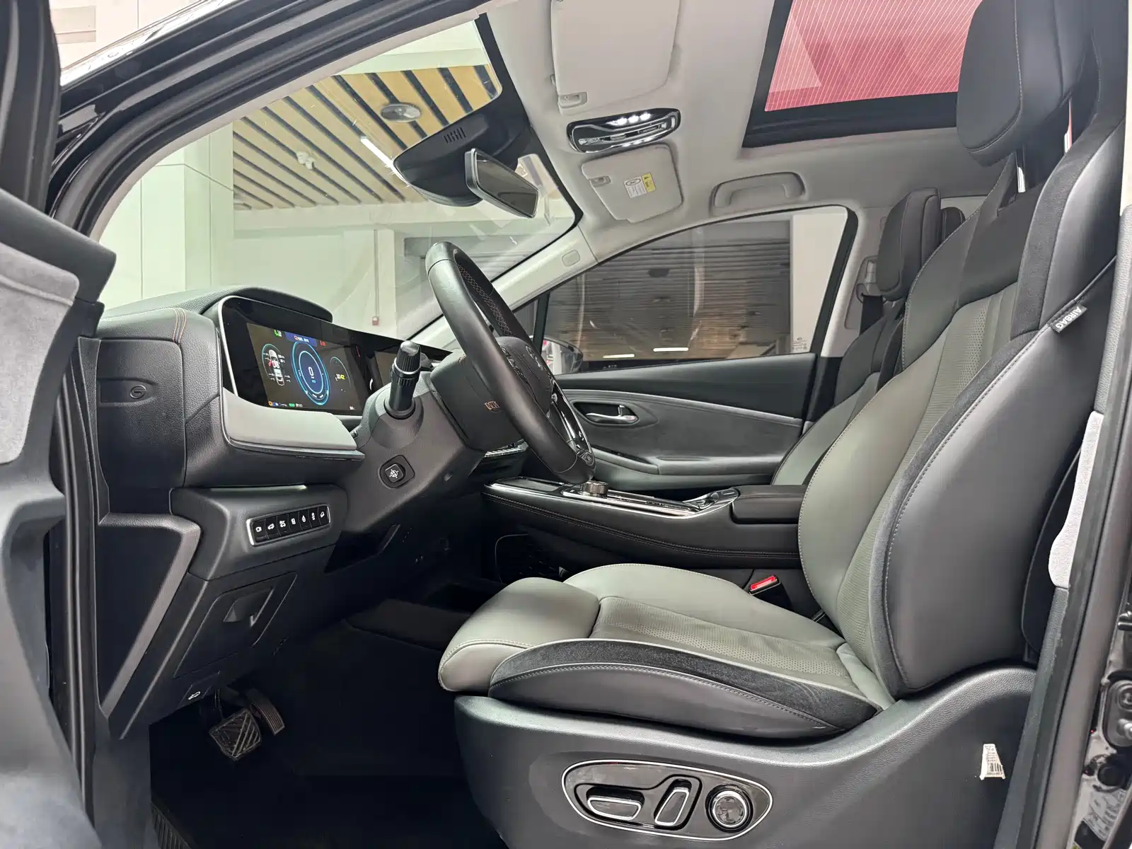 Фото 10 - Aion LX