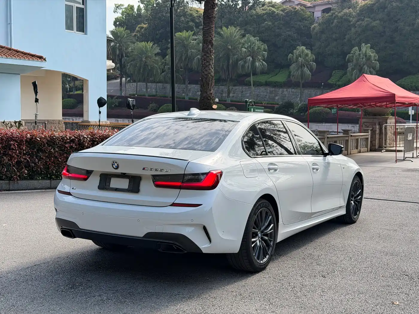 BMW 3 Series 2020 325Li M Sport Black Night Package фото 8
