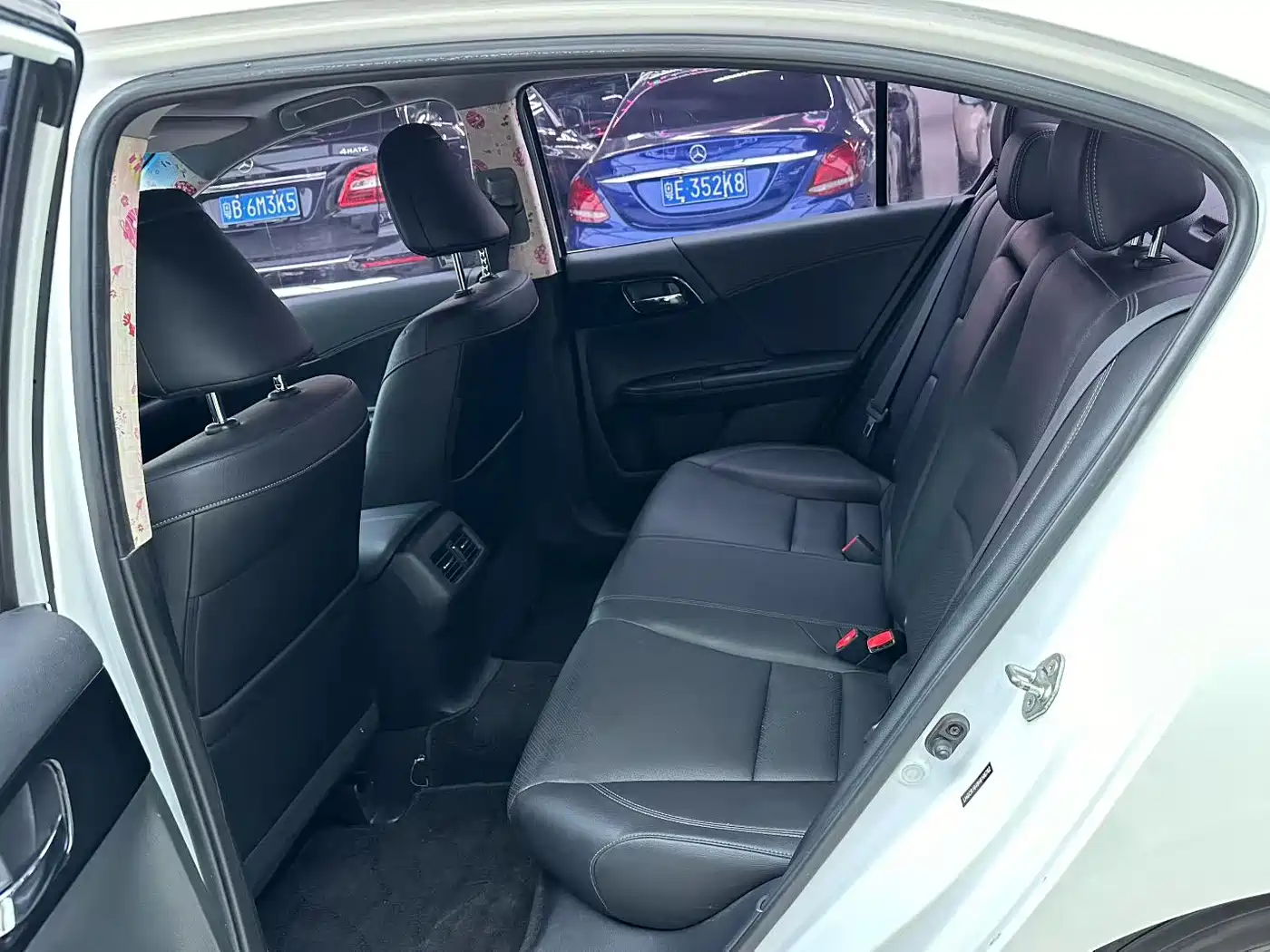 Honda Accord 2016 2.0L Elite Edition фото 8