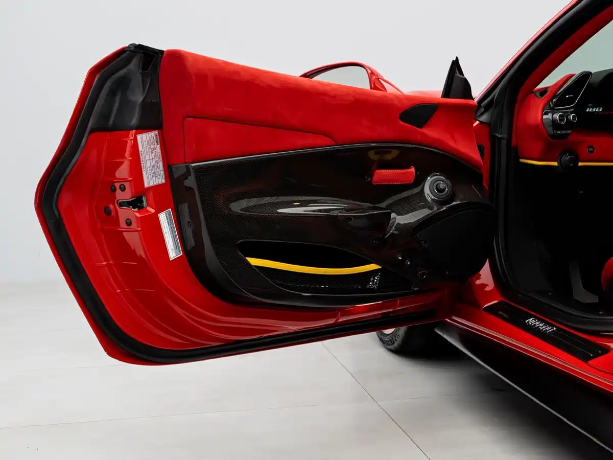 Ferrari 488 2019 2018 488 Pista