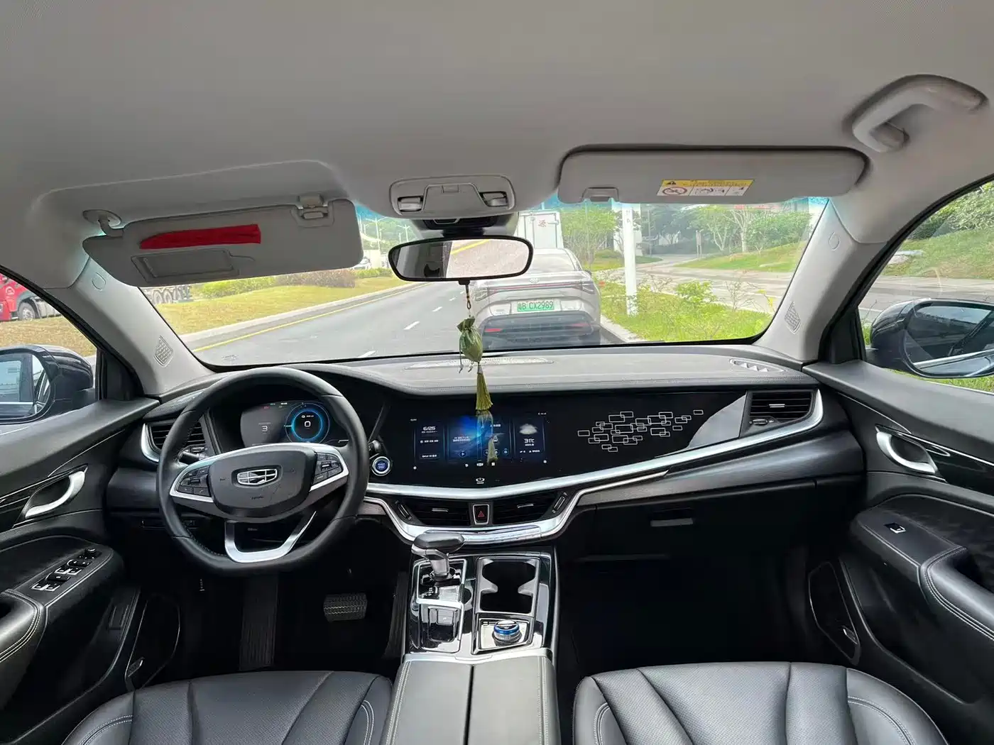 Geely Borui PHEV 2020 2020 1.5T PHEV Navigation Edition