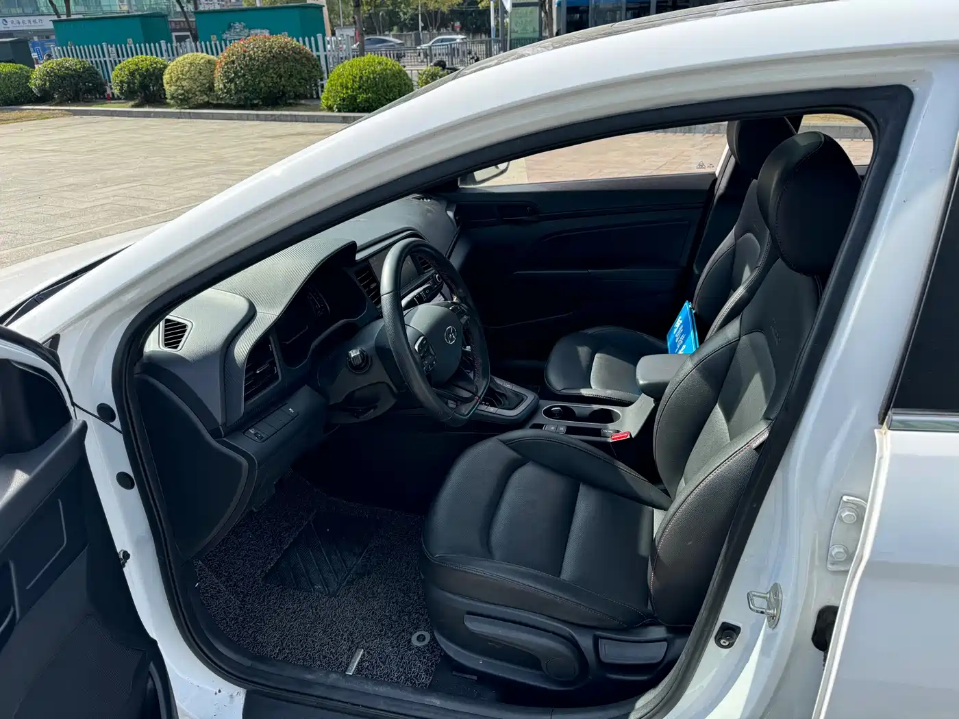 Hyundai Elantra 2020 1.4T DCT Dynamic·Vitality фото 13