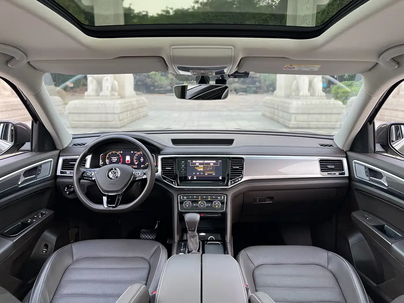 Volkswagen Teramont 2020 530 V6 AWD Luxury Edition China VI фото 14