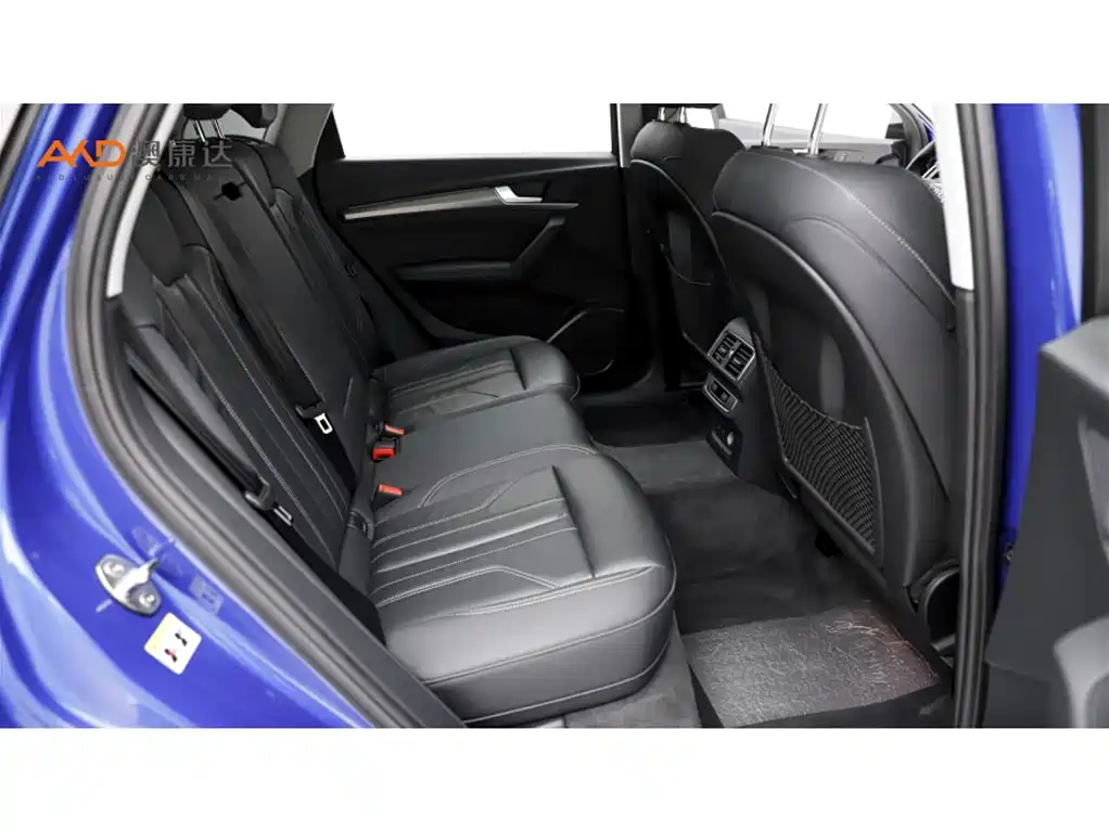 Audi Q5L 2022 40T Luxury Dynamic фото 8