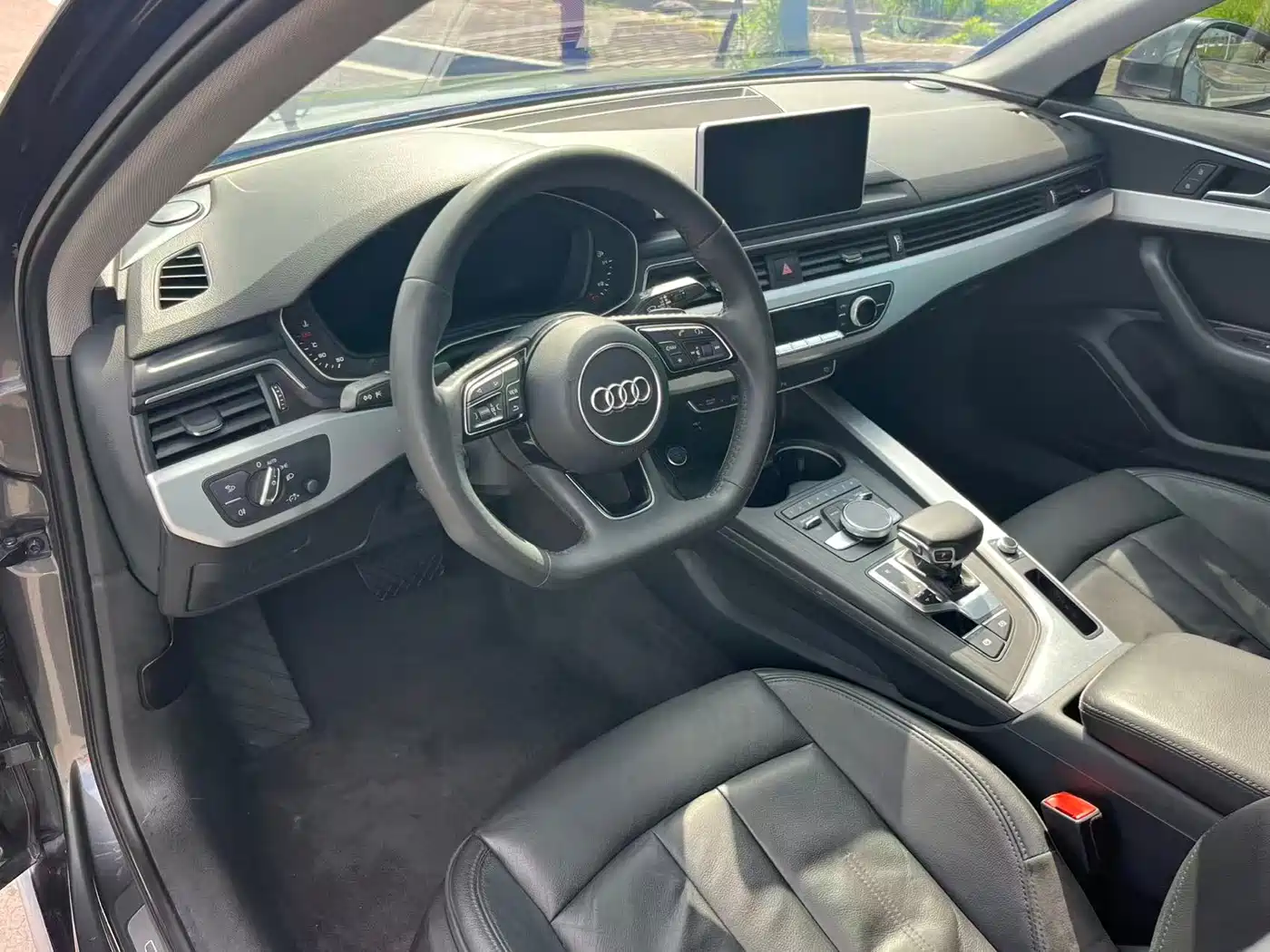 Audi A4L 2019 40 TFSI Fashion (China V) фото 10