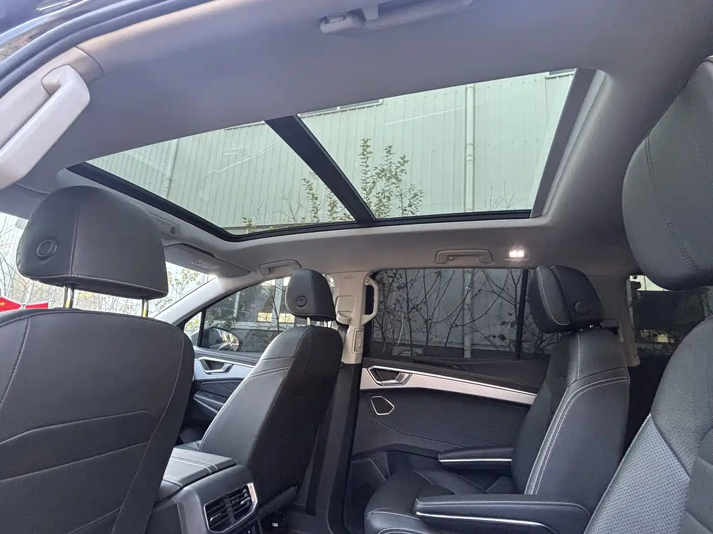 Volkswagen Talagon 2021 380TSI 4WD R-Line Explorer Edition фото 25
