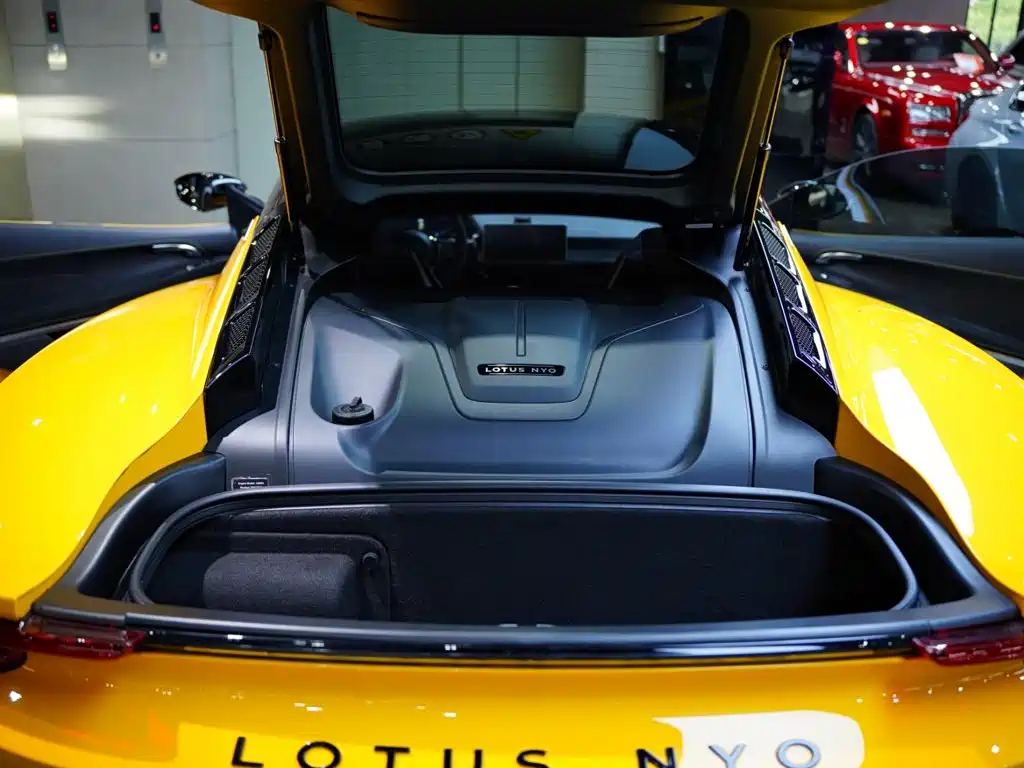 Lotus EMIRA 2024 2021 2.0T DCT First Edition