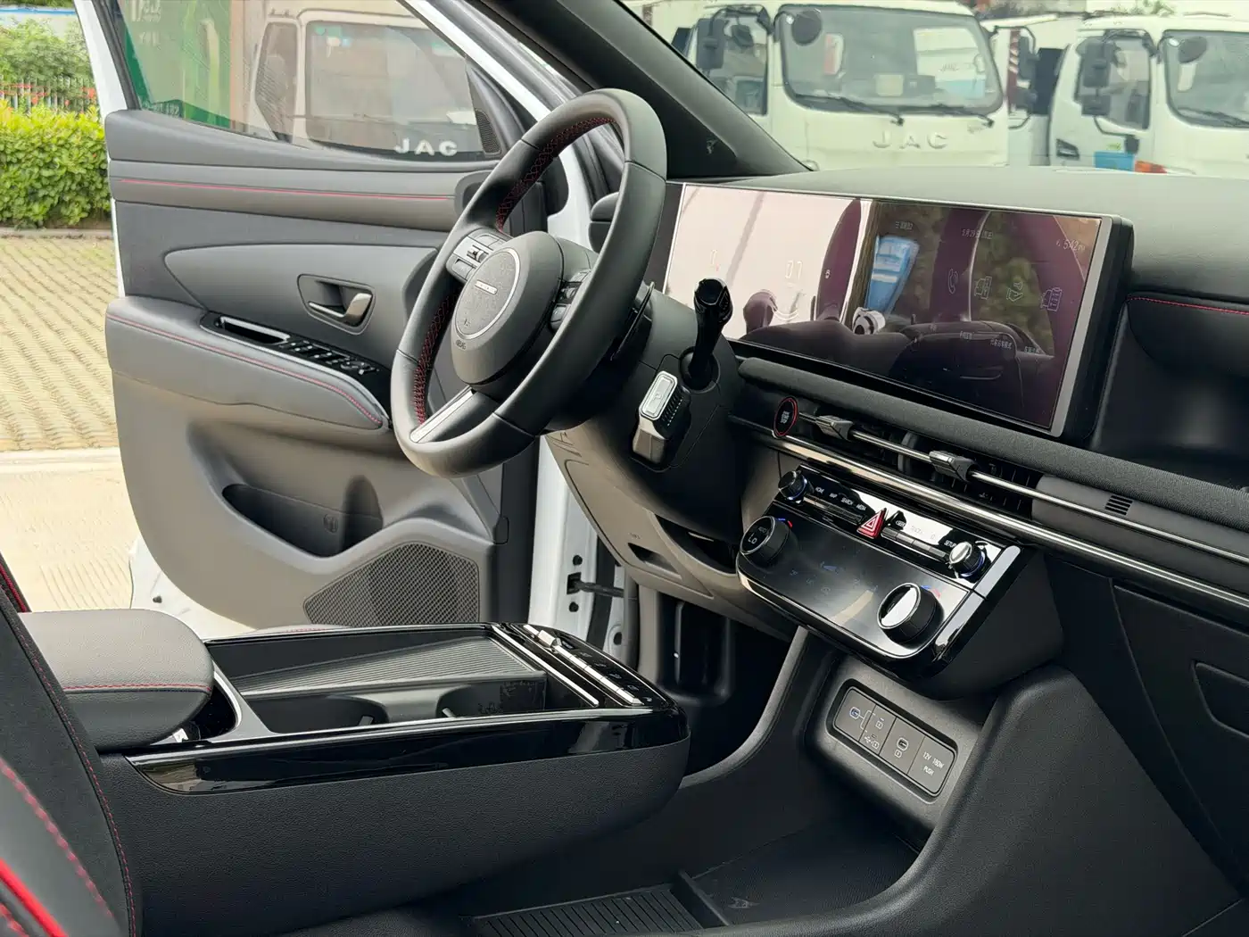 Hyundai Tucson 2025 Tucson L 1.5T Elite N-Line фото 12