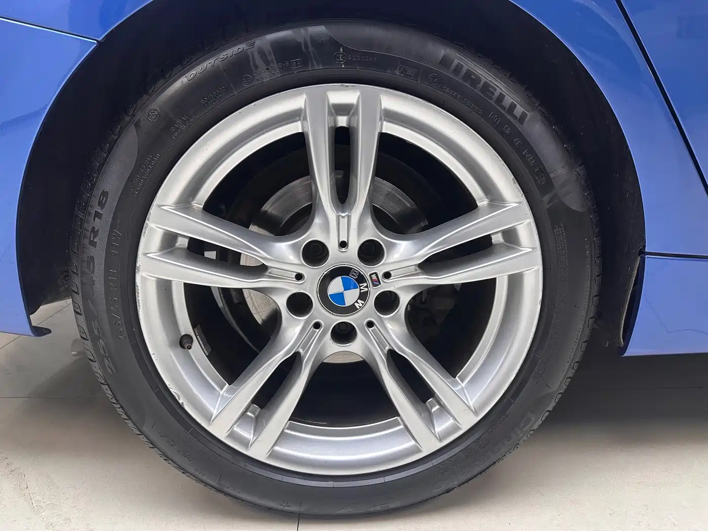 BMW 3 Series GT 2013 320i Style Design Package фото 16