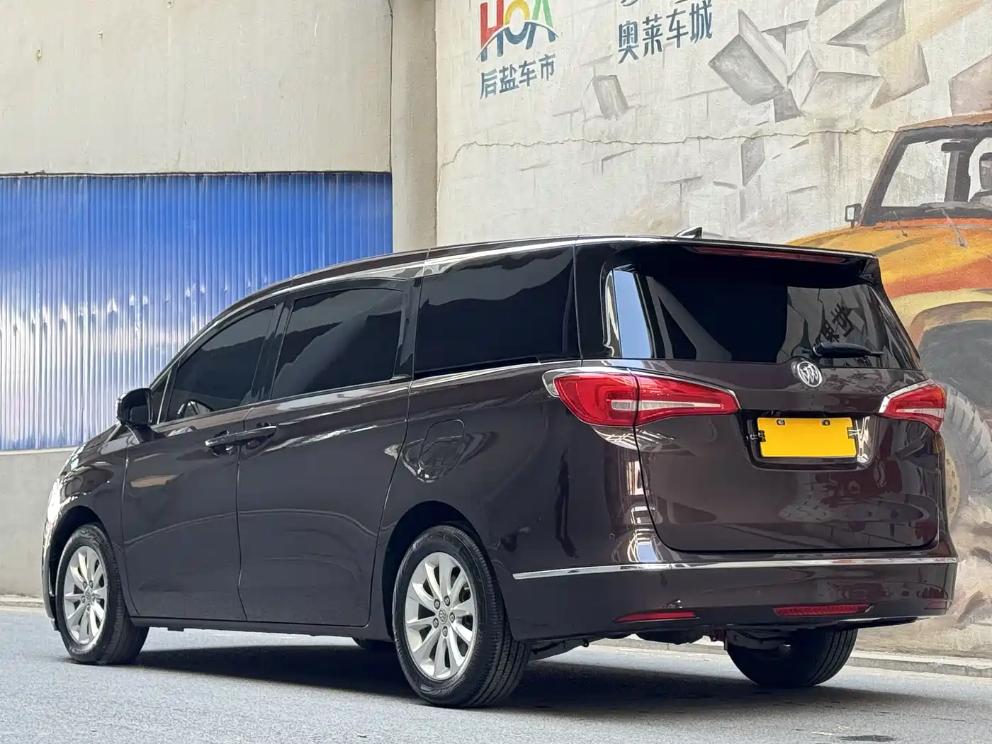 Buick GL8 2017 ES 28T Comfort Type China V фото 4