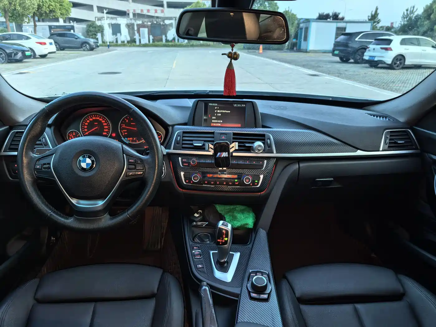 BMW 3 Series GT 2018 320i Fashion фото 7