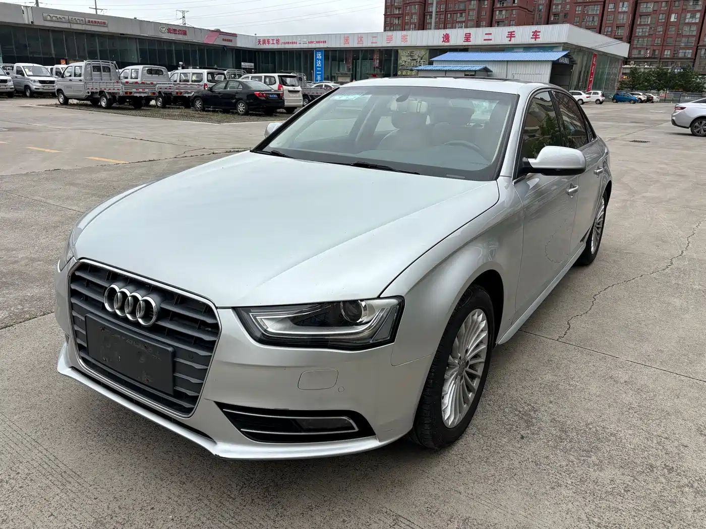 Audi A4L 2015 35 TFSI Auto Comfort