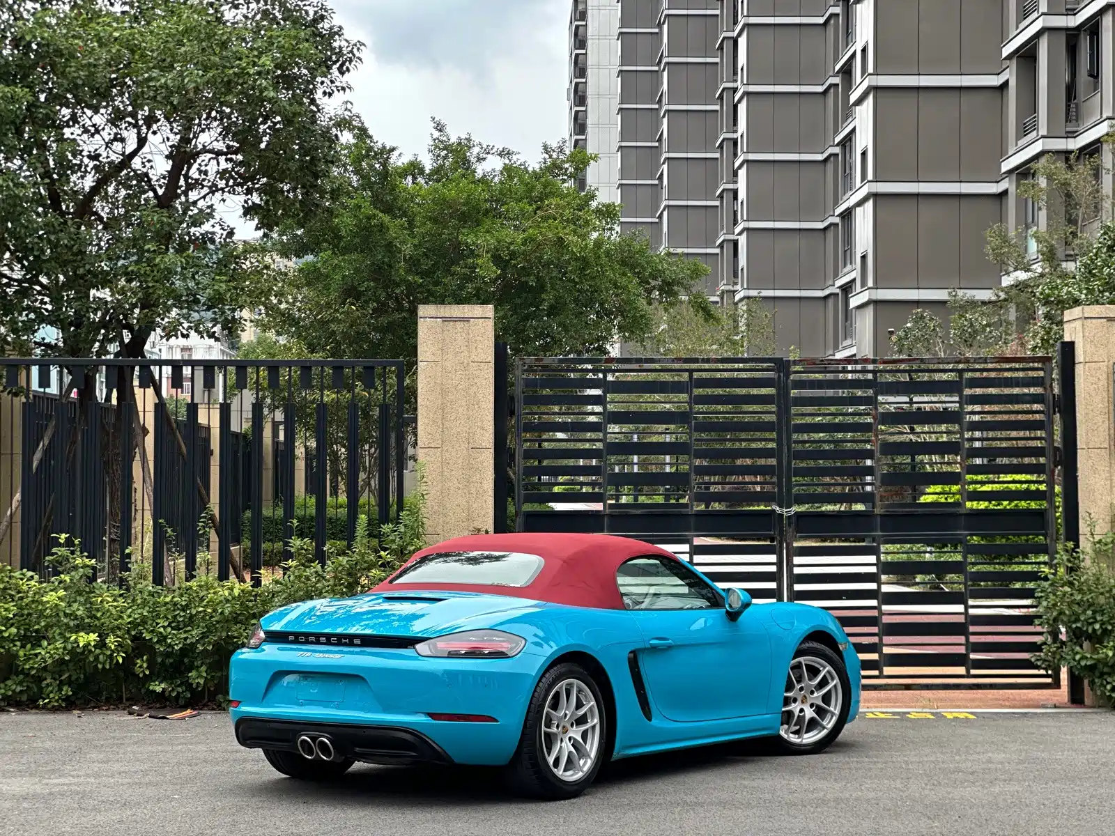Фото 4 - Porsche 718