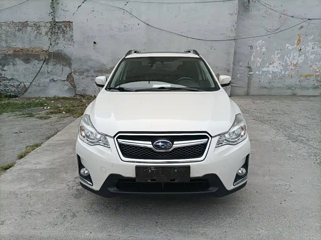 Subaru XV 2017 2016 Model 2.0i Comfort Navigation Edition