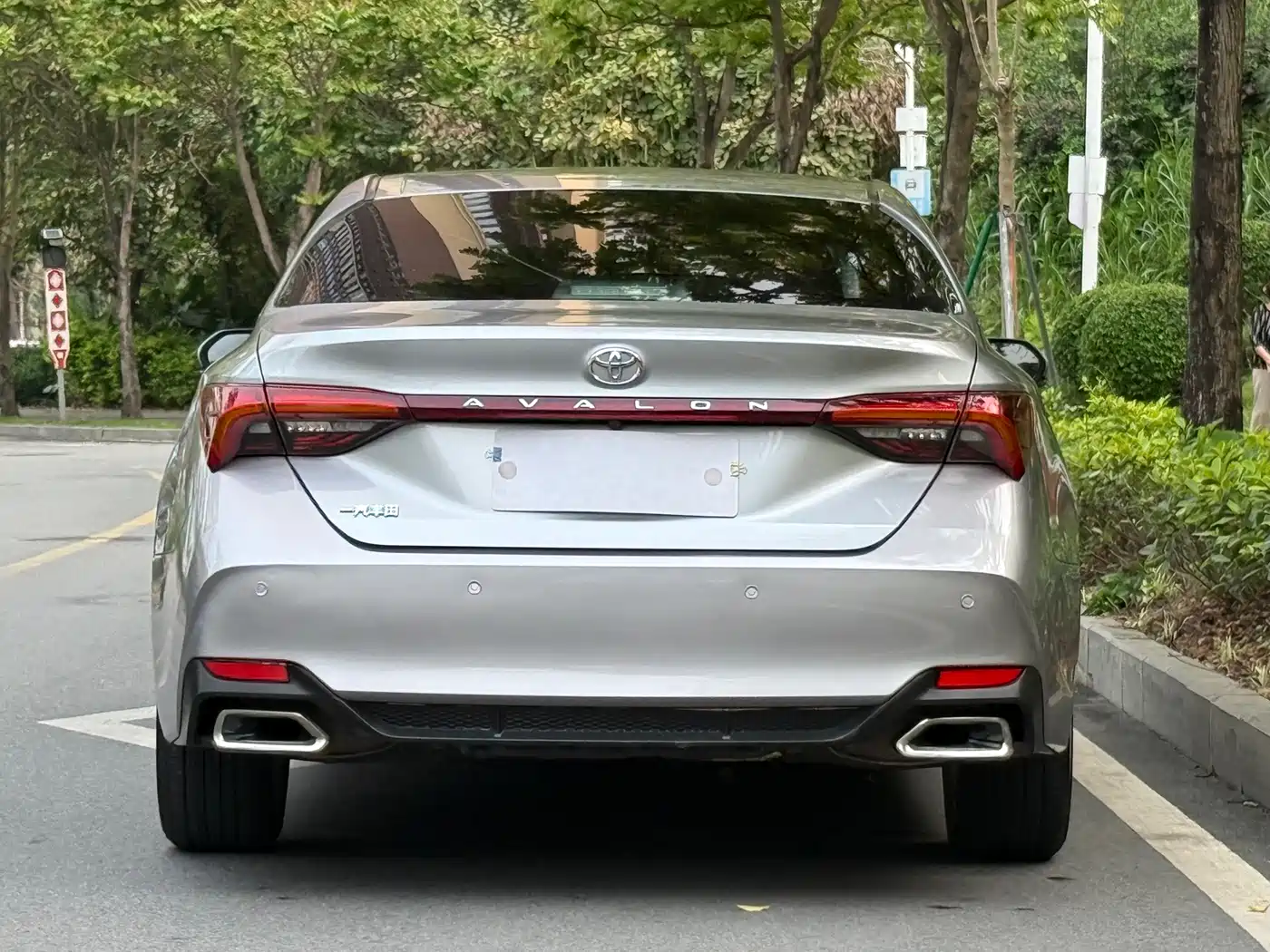 Toyota Avalon 2019 2.0L Luxury Edition (China VI) фото 5