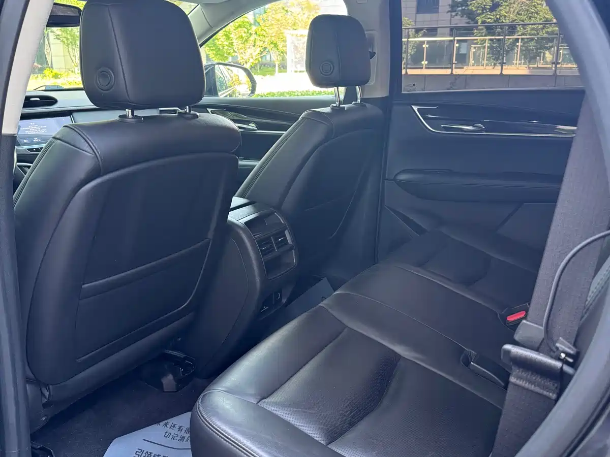 Cadillac XT5 2018 25T Luxury фото 10