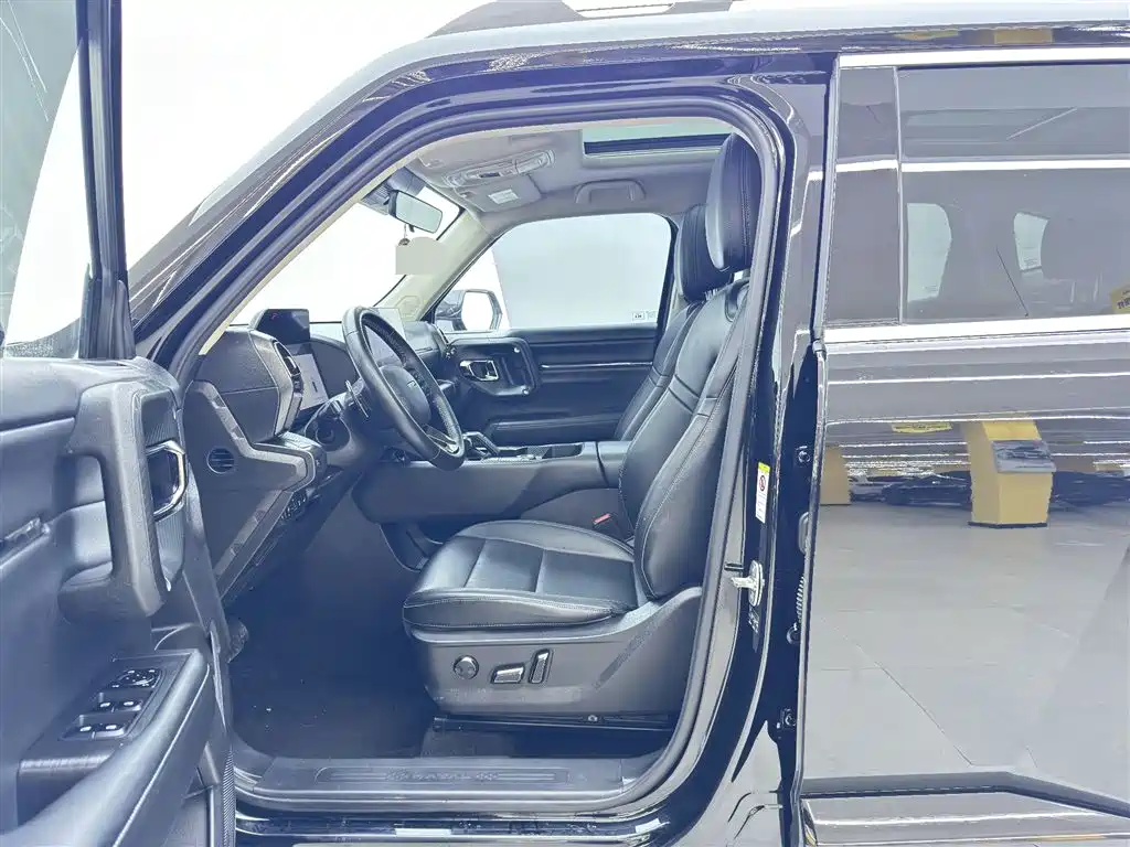 Haval Da Gou 2nd Gen 2023 2.0T 2WD Trendy Off-road Edition фото 18