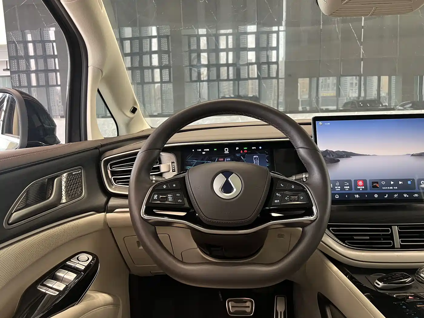 Denza D9 2025 Model DM-i Smart Drive Edition 1020 AWD Flagship фото 12