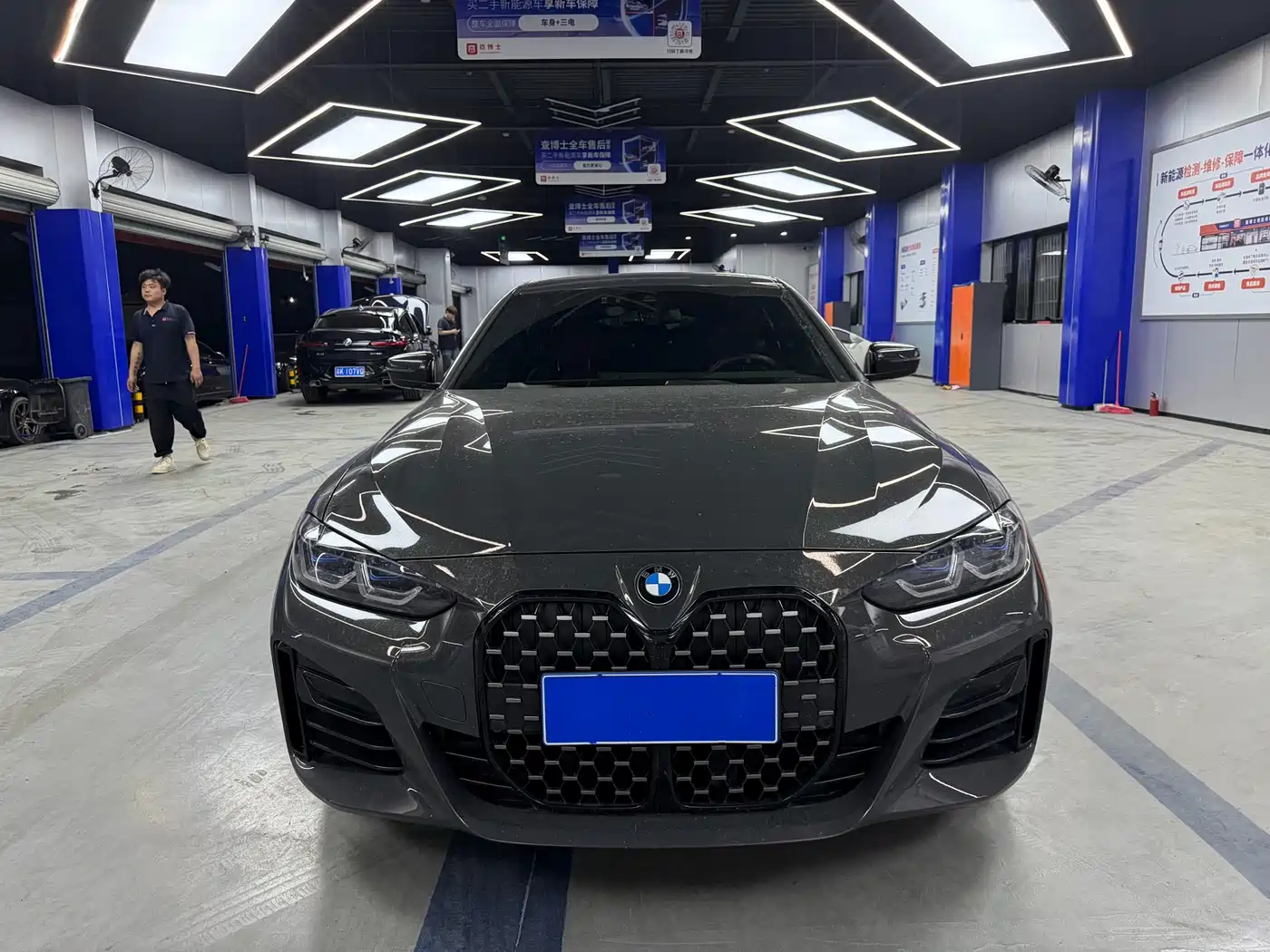 BMW 4 Series 2024 430i Gran Coupe M Sport Shadowline Package фото 2