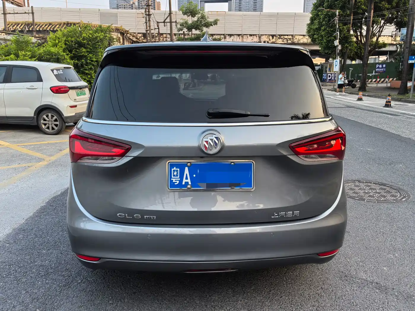 Buick GL6 2018 2018 18T 6-Seater Luxury