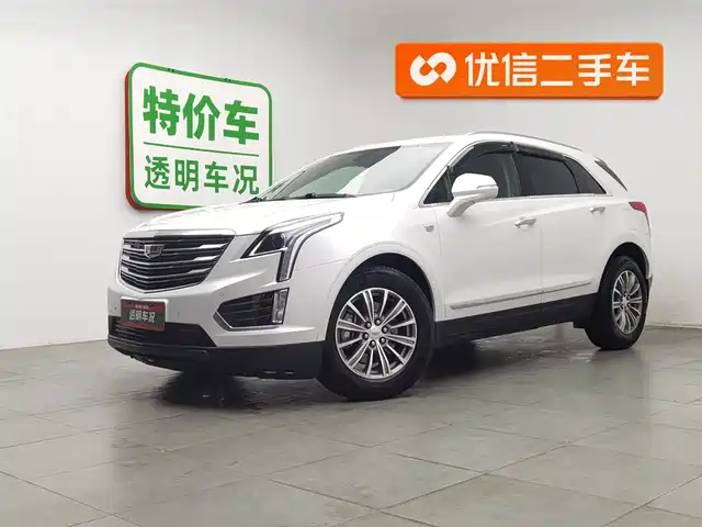 CADILLAC XT5