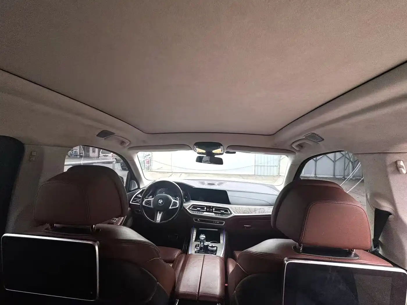 BMW X7 2021 xDrive40i Executive Luxury Package фото 4