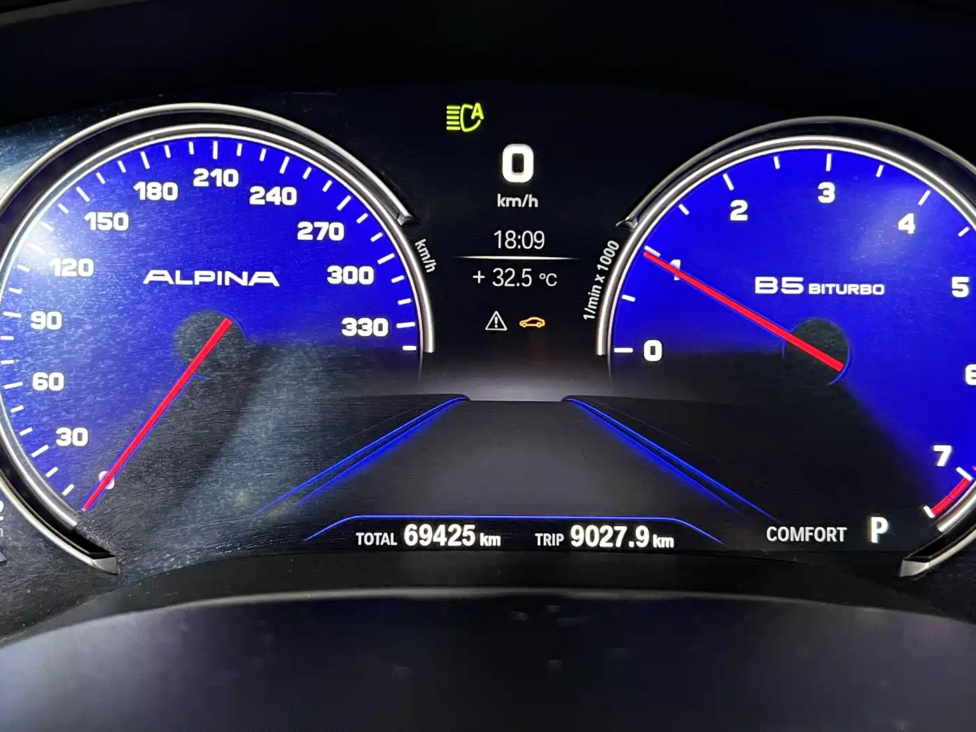 BMW 5 Series 2018 525Li M Sport Package фото 10