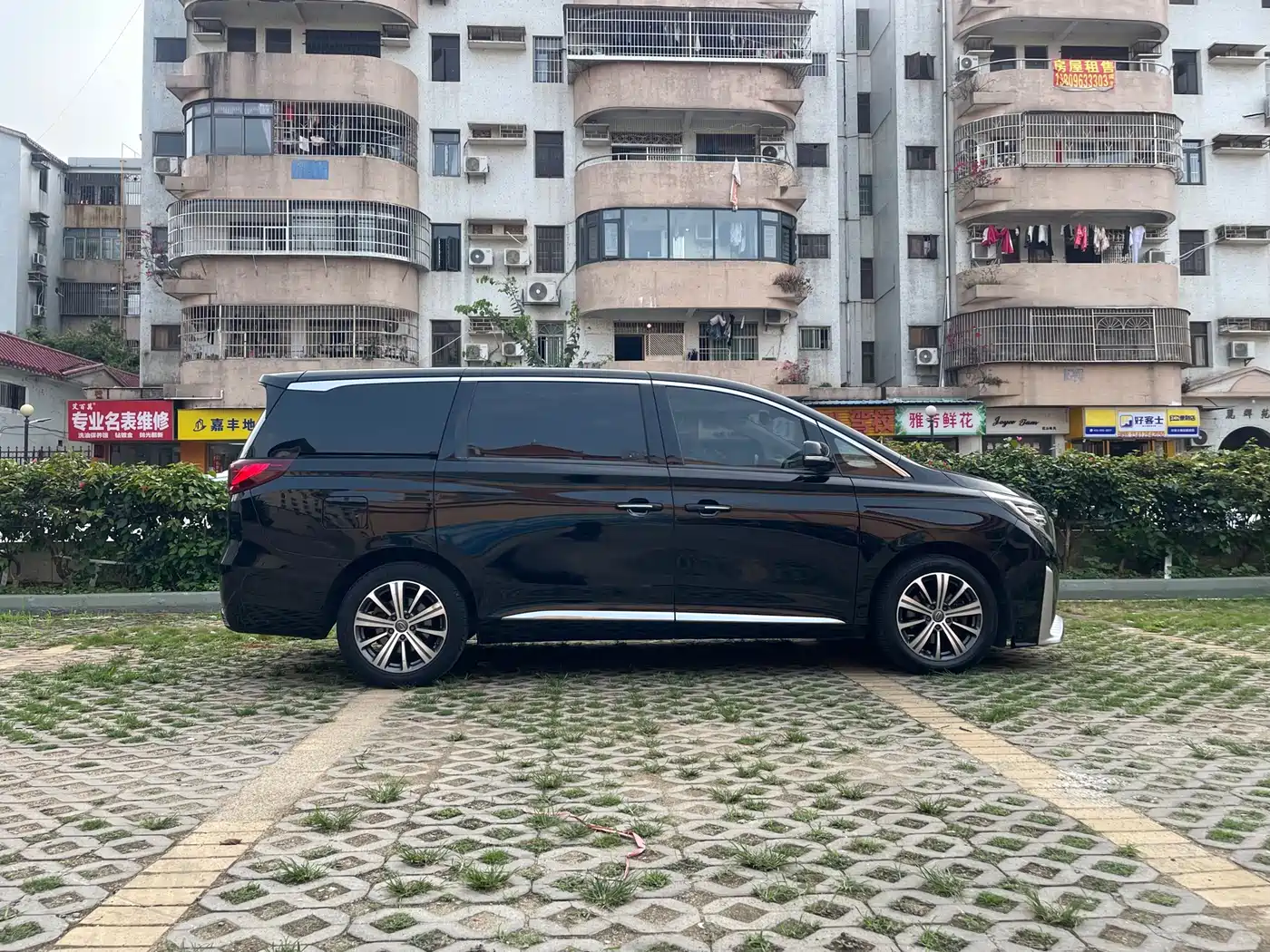 GAC Trumpchi Trumpchi M8 2018 320T Premium Edition фото 7