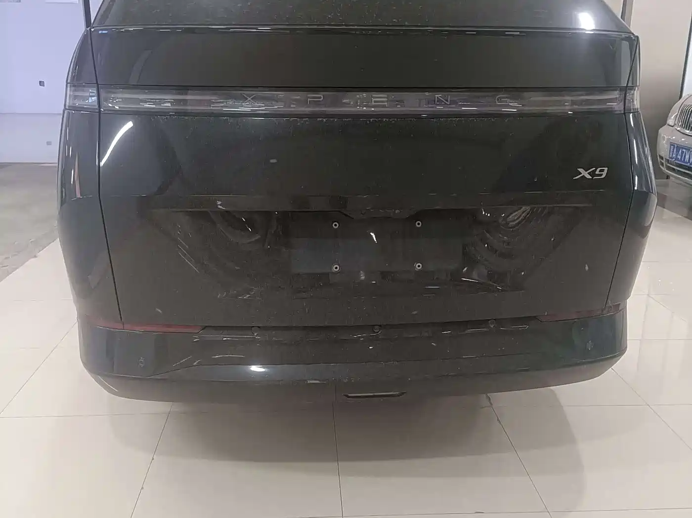 XIAOPENG X9