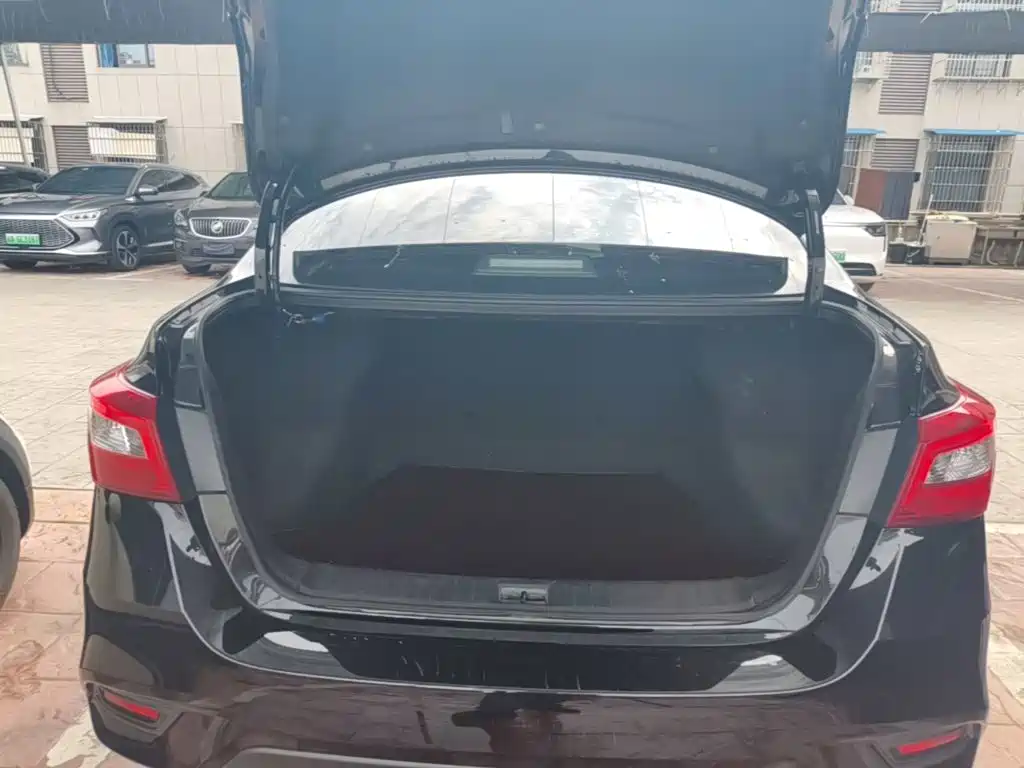 Nissan SYLPHY, миниатюра 19