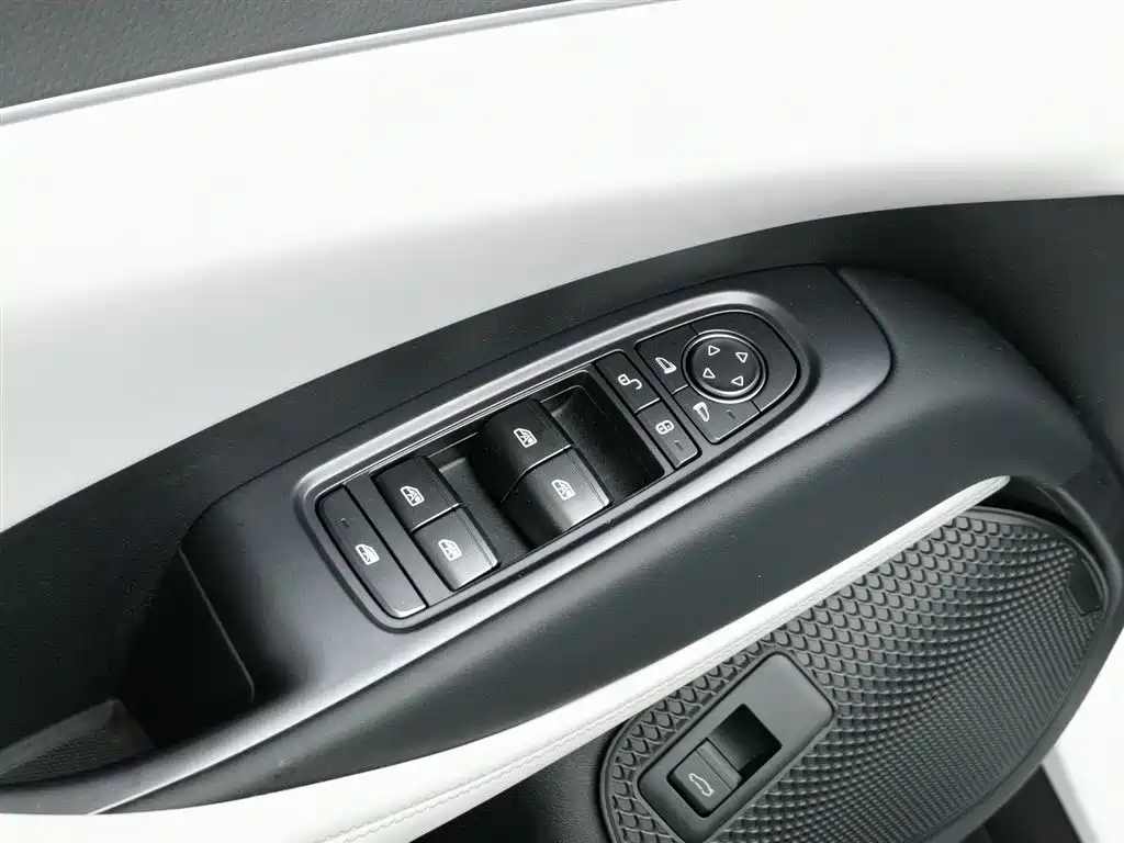 BYD SEAL 06 NEW ENERGY