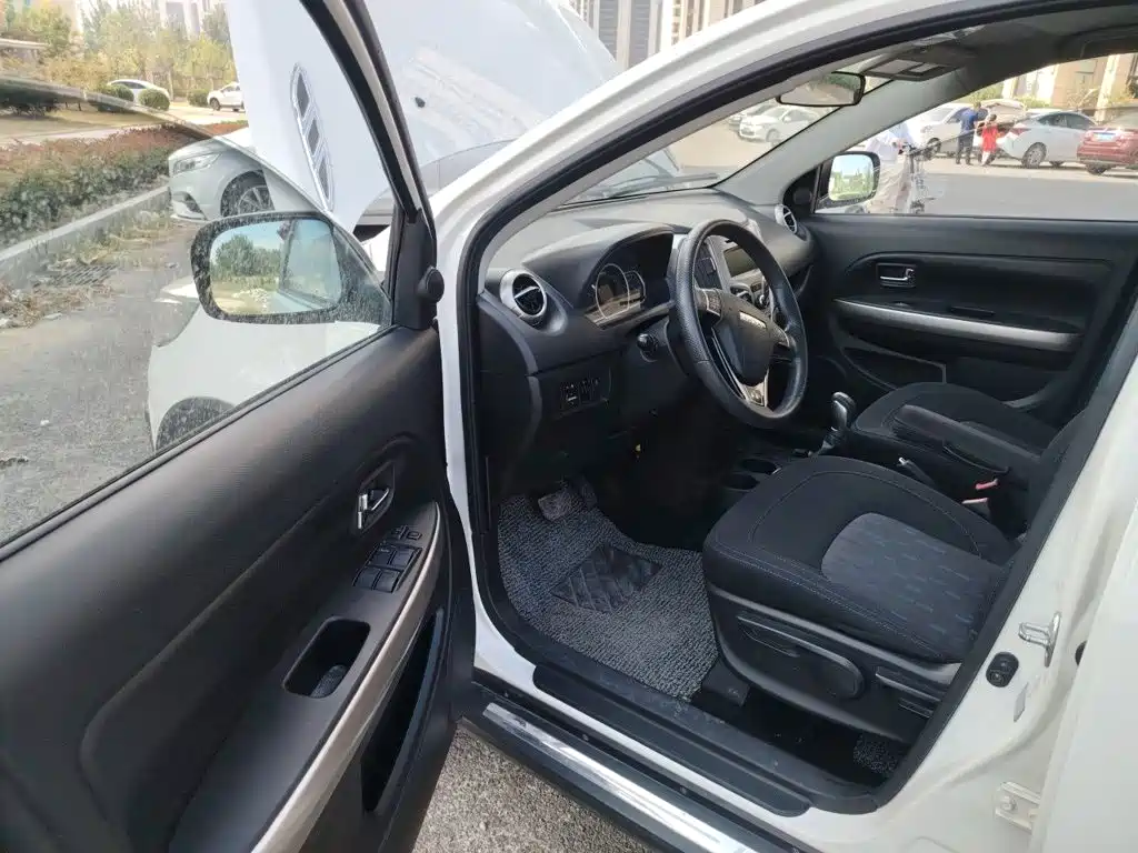 Haval H1 2016 2016 Red Label 1.5L AMT Comfort