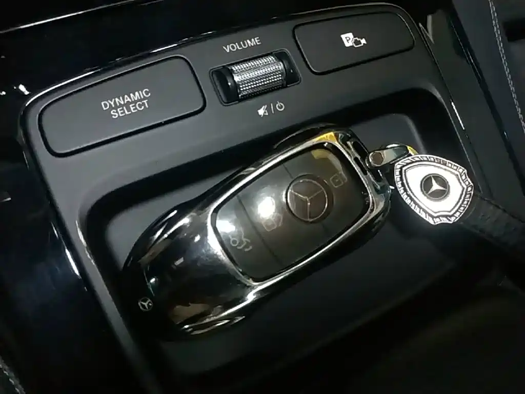 Фото 9 - Mercedes-Benz A-Class