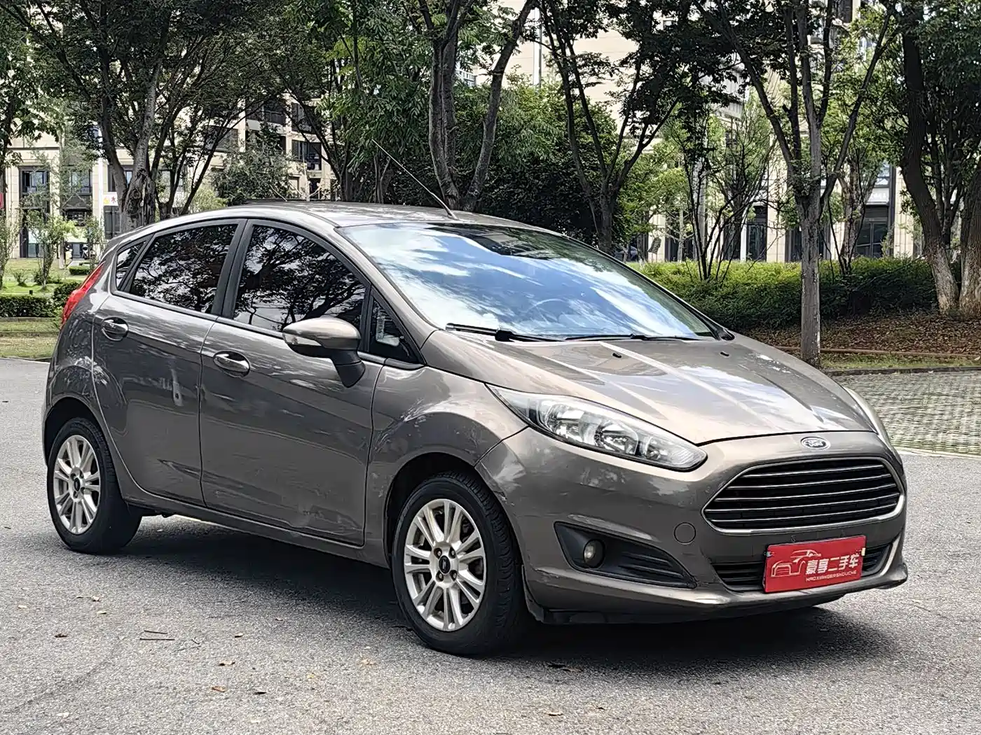 Ford Fiesta 2015 2013 Hatchback 1.5L Automatic Fashion