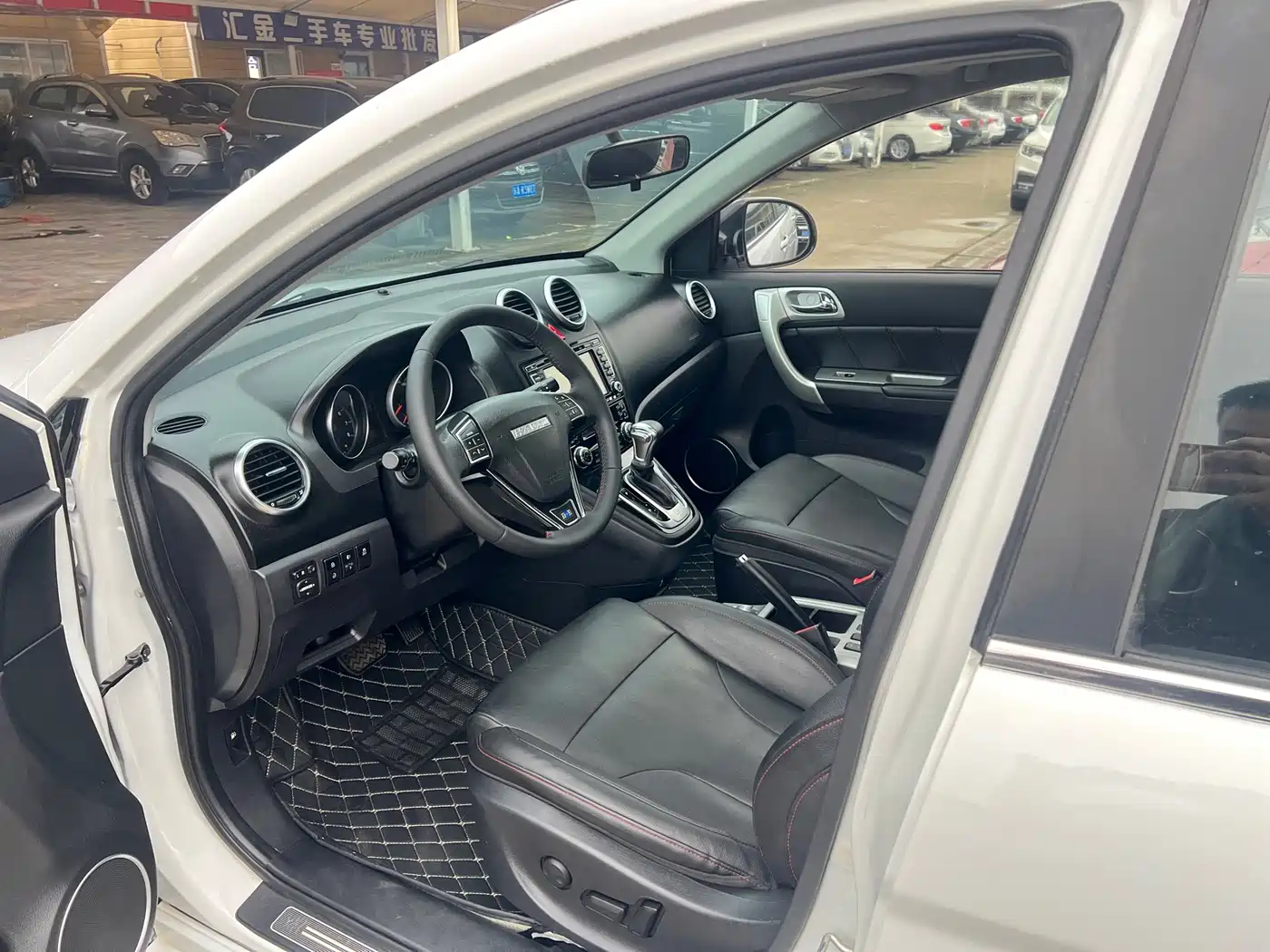 Фото 11 - Haval H6