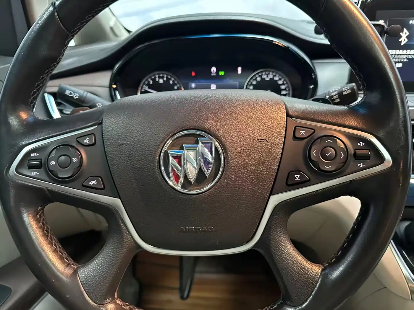 Buick GL8 2022 Land Business Class 652T Prestige фото 9