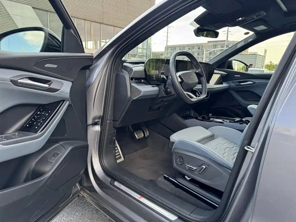 Audi Q6L e-tron 2025 2025 Model Pioneer Edition