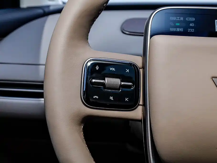 Li Auto Li i8 2025 2025 Standard Edition
