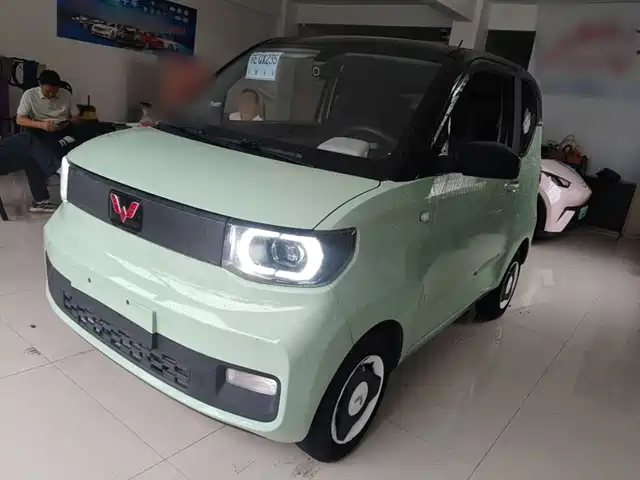 Wuling Hongguang MINI EV Macaron Премиум, литий-железо-фосфатный аккумулятор