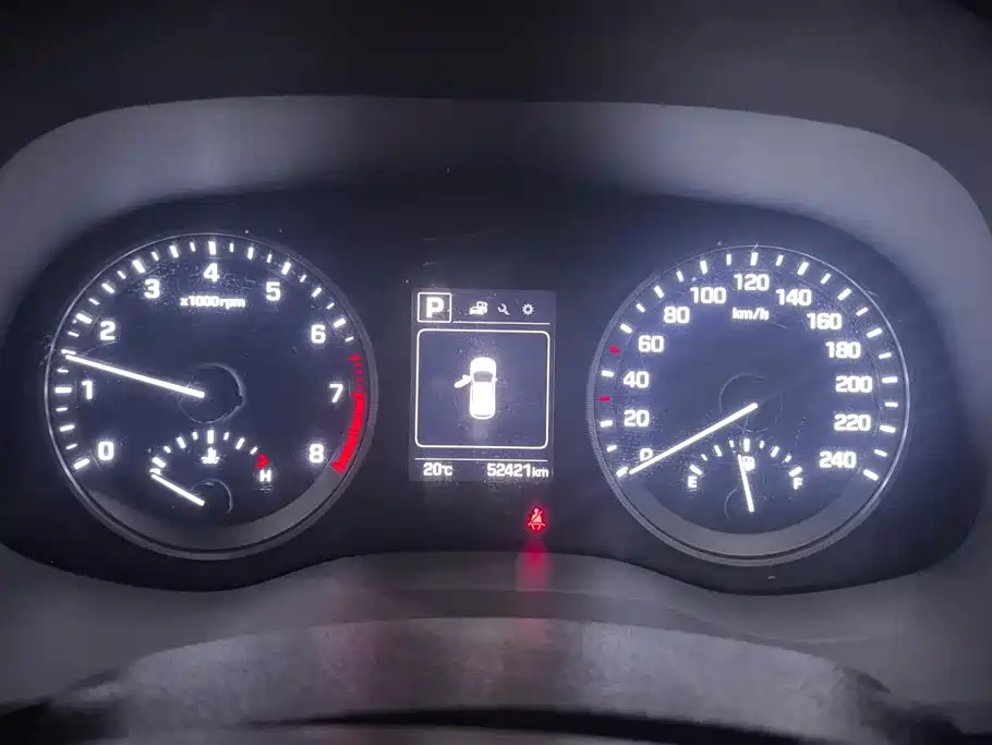 Hyundai Tucson 2015 1.6T Dual Clutch 2WD Smart фото 14