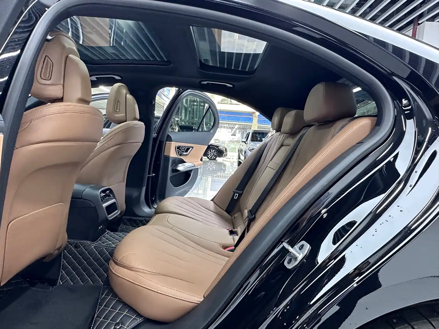 Mercedes-Benz E-Class (Import) 2024 E 260 Sport Edition фото 8
