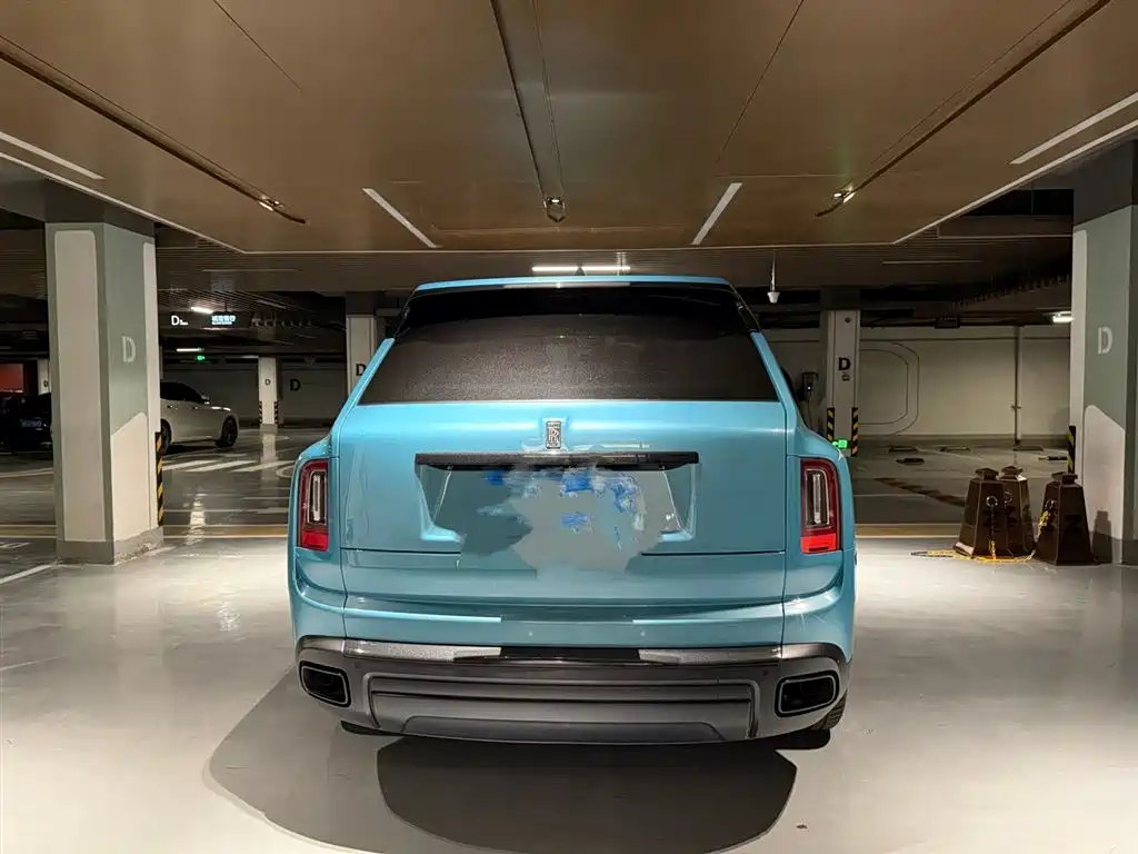 Photo 4 - Rolls-Royce Cullinan