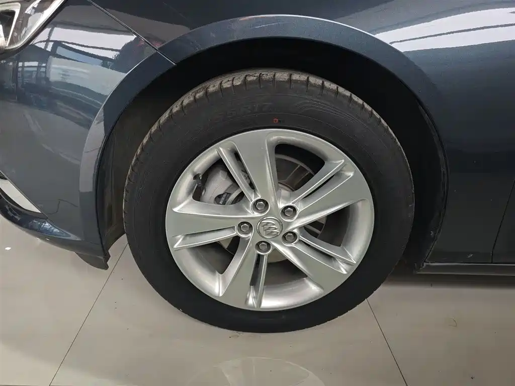 Buick Regal 2019 20T Elite China VI фото 25