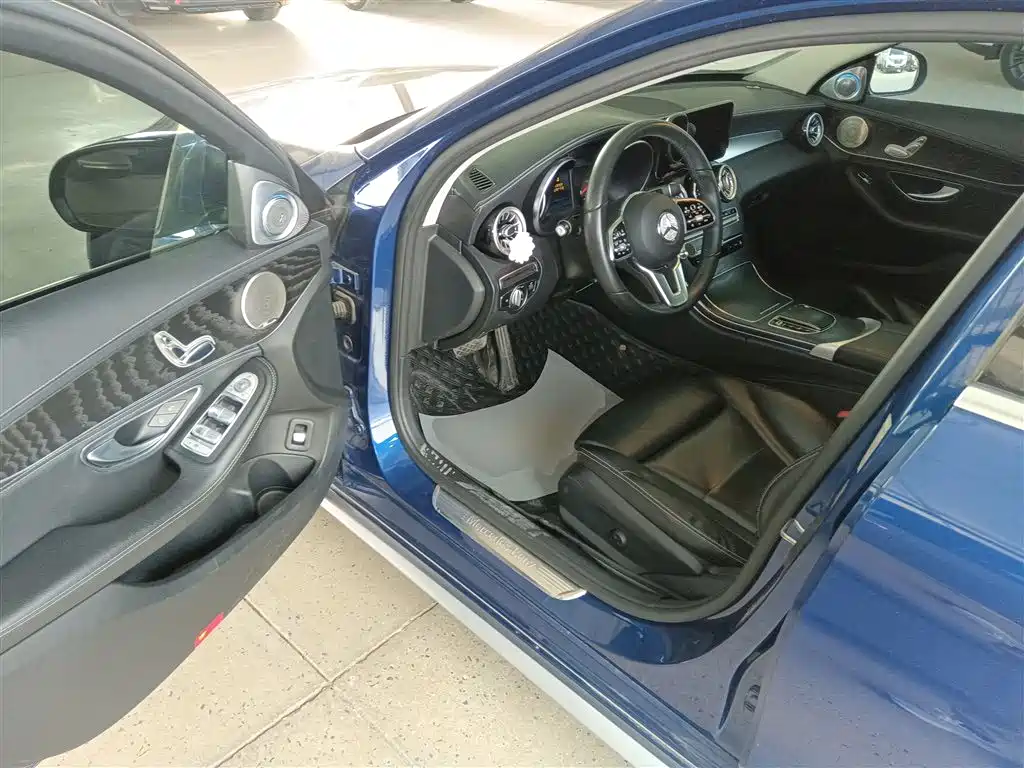 Mercedes-Benz C-Class 2019 C 180 L Fashion Sport Edition фото 16
